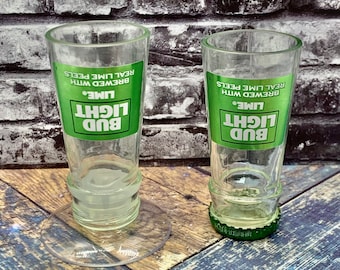 Vaso de chupito con tapa de botella