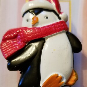 Christmas Penguin Needleminder