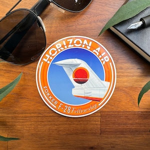 Horizon Air Fokker F-28 Fellowship Vinyl Sticker