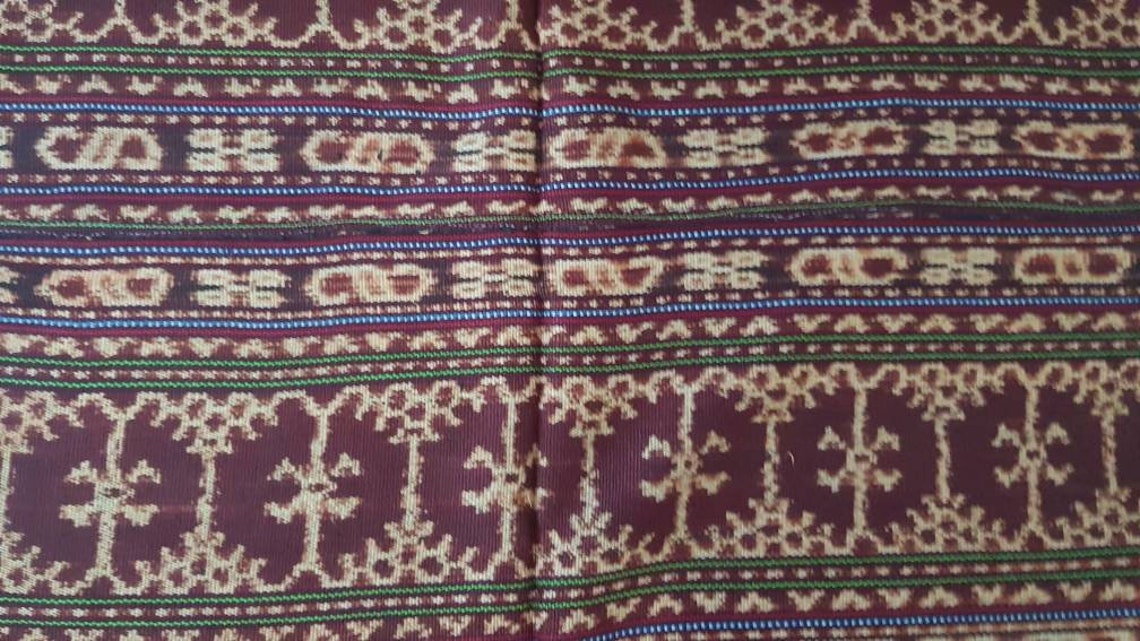 TTS06 Maumere Ikat Woven Indonesian Textile Indonesian