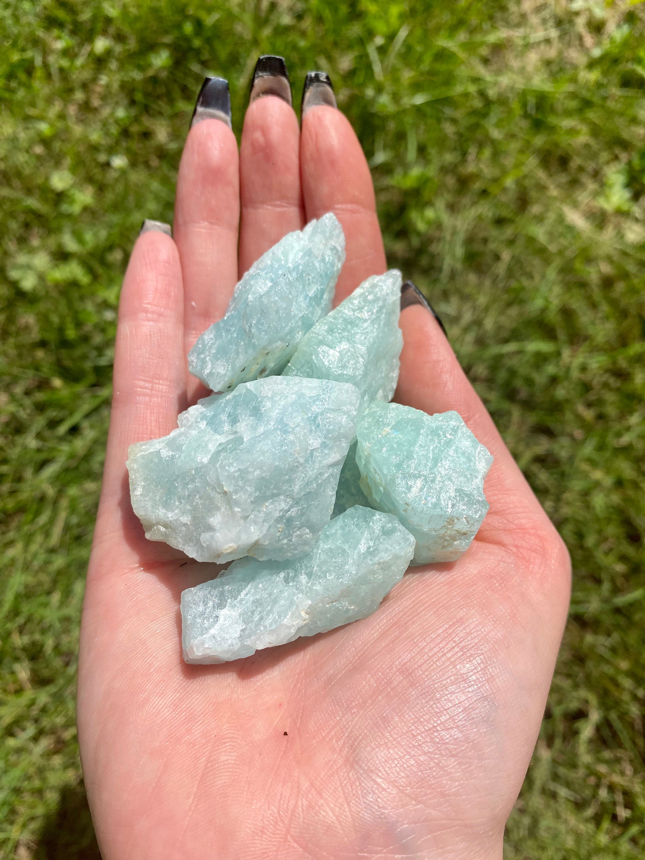 natural aquamarine stone natural aquamarine stone