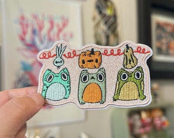 Harvest Frog Iron on Patch - Embroidered Patch