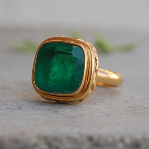 Cushion Cut Emerald Quartz 925 Sterling Silver ring, Green Emerald Quartz Micron Yellow Gold Rose Gold Filled Ring, Artisan Birthstone Ring