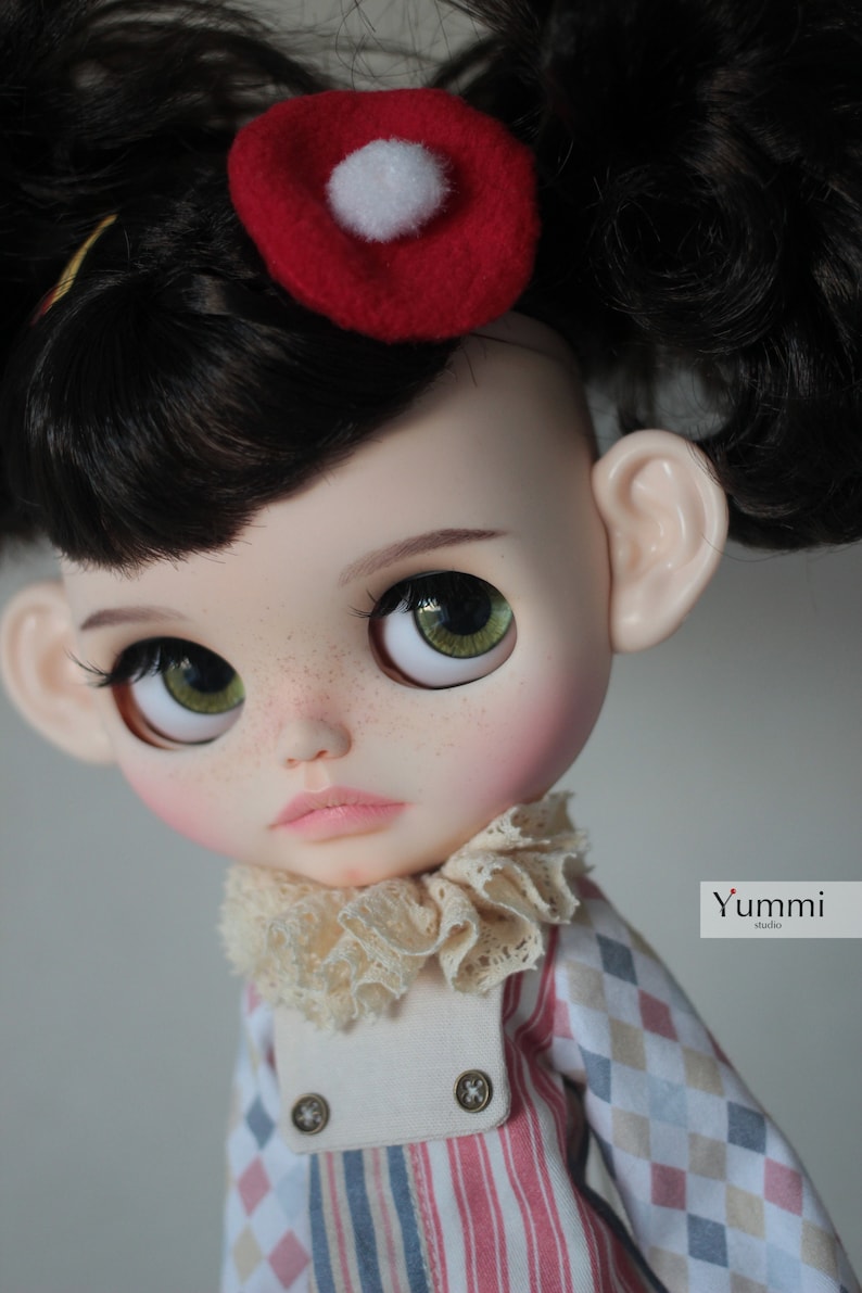 Blythe clothes pattern PDF, clown overalls for Blythe doll image 2