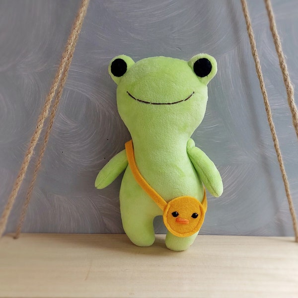 Plush Frog with duck bag Pdf pattern and tutorial, plush frog sewing tutorial, stuffed animal pattern, easy pattern, plushie pattern