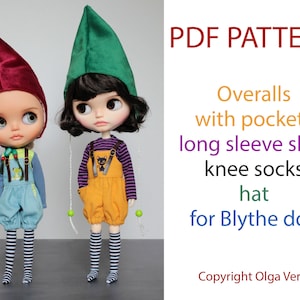 Puede incluir: Patrón PDF para ropa de muñeca Blythe, que incluye un mono con bolsillos, una camisa de manga larga, calcetines hasta la rodilla y un sombrero. El patrón está ilustrado con dos muñecas que llevan los atuendos completos.