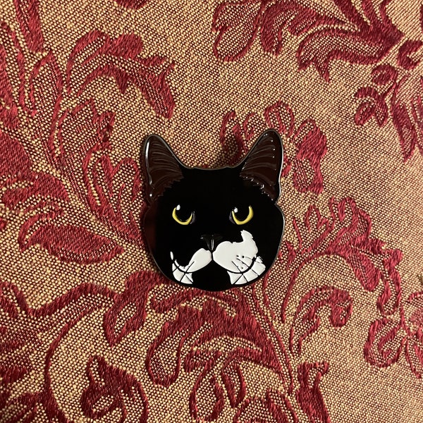 Tuxedo Cat Portrait Pin