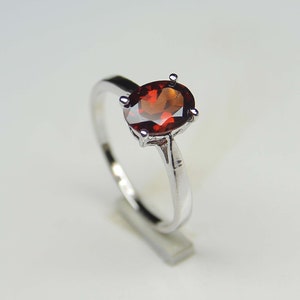 7x5 mm Natural Garnet Oval Handmade Ring-Oval Garnet Ring-Sterling Silver Ring-Gift For Her-Designer Ring-January Birthstone Ring