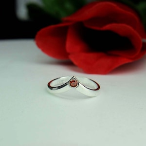 Garnet Chevron Ring-V Ring With Garnet Gemstone-Chevron Ring-925 Solid Silver Ring-Gemstone Ring-Minimalist Stackable Ring-Beautiful V Ring