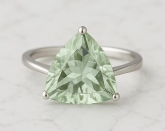 Green Amethyst Silver Ring, 925 sterling silver ring, Trillion Cut Natural gemstone Ring, Statement Prong Ring, Women Ring, Minimalist ring