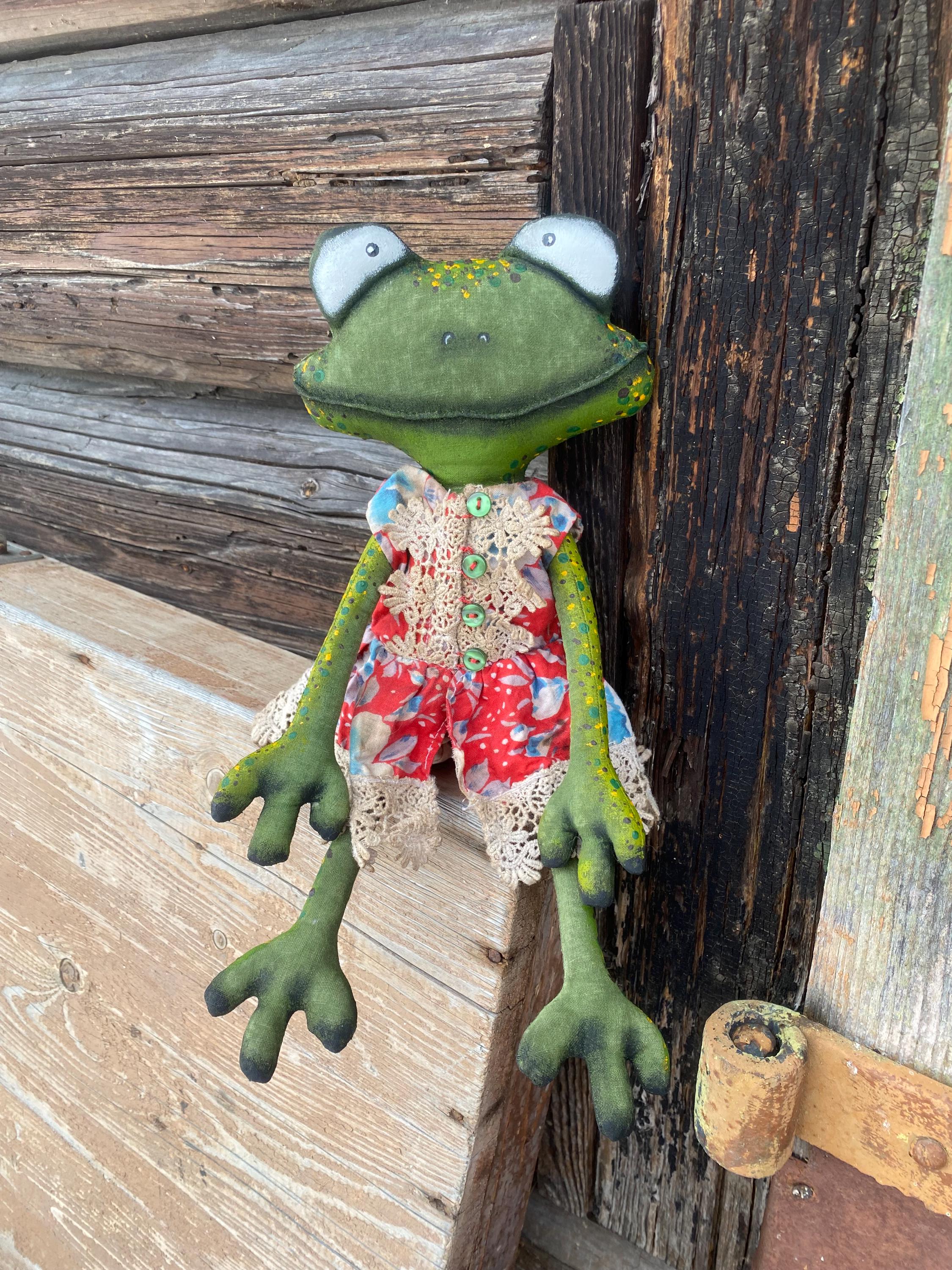 Primitive Frog Doll in a Dress - Etsy