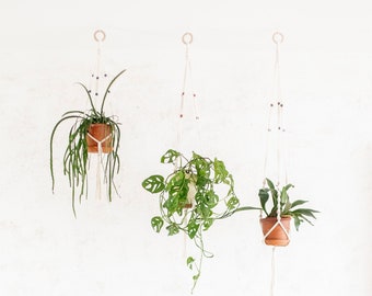 Percha de plantas con cuentas de 3 tamaños, larga corta, maceta colgante mínima en el interior, decoración hygge, estilo moderno simple, regalo de inauguración para la pareja
