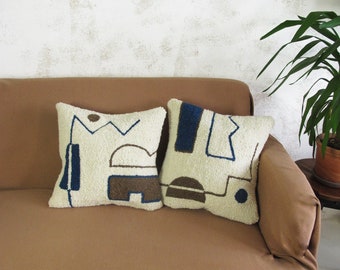 tufted rug throw pillow case set, line art cushion cover, geometric design, pair cushion, 45 x45 cm, cream, home gift idea