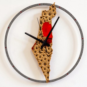 Horloge carte de la Palestine avec motif géométrique en couches édition limitée 50