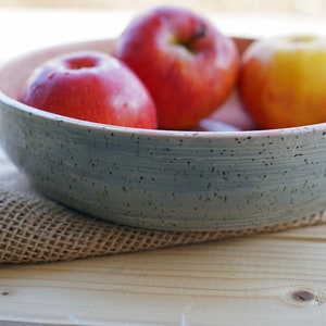 Cuenco artesanal, plato para sopa, pasta o ensalada, ágata rosa gris