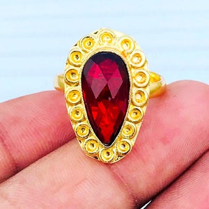 Faceted Garnet Quartz Adjustable Ring - 18K Gold Plated Brass
