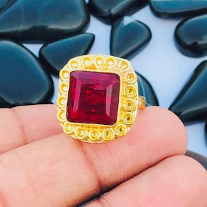Faceted Garnet Quartz Ring - 18K Gold Plated Brass - Adjustable Size