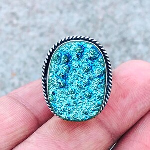 Blue Titanium Druzy Ring: Oval Sterling Silver Fashion Jewelry (Size 7.25 US)