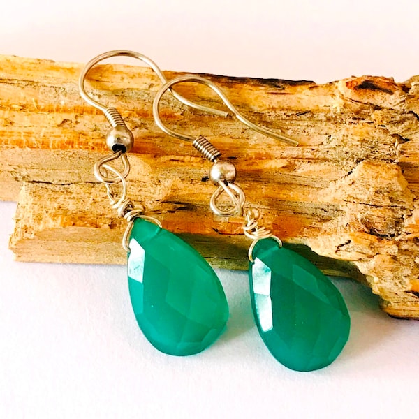 1.40 " Inch Natural Green Onyx Earring / Natural Green Onyx Jewelry / Natural Green Onyx Fashion Jewelry / Beautiful Onyx Earring