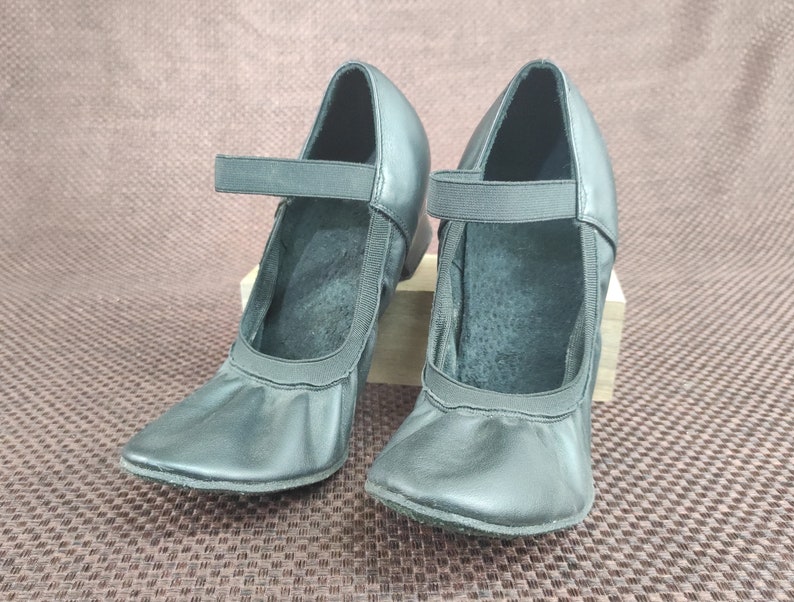 Shops Dance Shoes is Not a Bridal Shoes, Vintage Latin Style Black Leather Dance Shoes, Retro Swing Dance Shoes, Salsa and Tango Dance Shoes