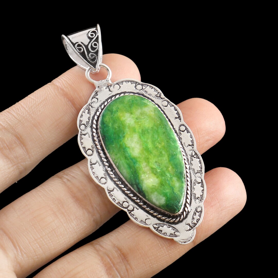 Serpentine Pendant, Handmade Pendant,925 Sterling Silver Pendant, Green