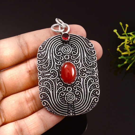 Sterling Silver Red Onyx Gemstone Cross Design Pendant  Sterling Silver Red Onyx Pendant Necklace display picture 1