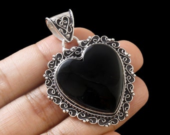 Black Onyx Pendant,Onyx Heart Shape Pendant,925 Sterling Silver Pendant,Handmade Silver Jewelry,Onyx Silver Pendant,Women Necklace