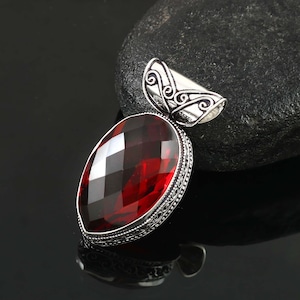 Garnet pendant,Red Gemstone Pendant,Handmade Pendant,925 Sterling Silver Pendant,Gift For Her,Women Jewelry,Birthday Gift,Anniversary Gift