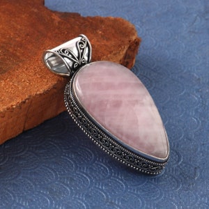 Big Rose Quartz Pendant, Handmade Pendant,Pendant For Women, 925 Sterling Silver Pendant,Pink Rose Quartz, Gift For Her, Birthday Gift