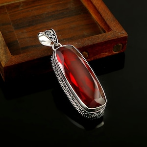 Garnet pendant,Red Gemstone Pendant,Handmade Pendant,Necklace,925 Sterling Silver Pendant,Gift For Her,Women Jewelry,Anniversary Gift