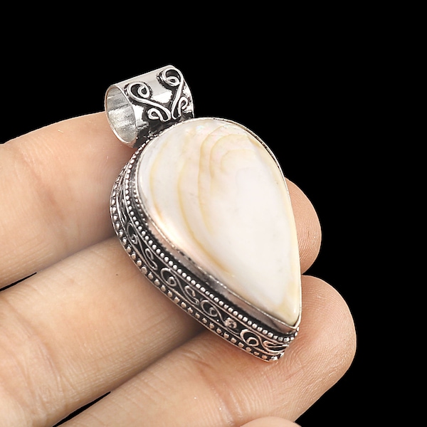 Mother of pearl pendant,handmade pendant,necklace,925 sterling silver pendant,gift for her /him,anniversary gift,birthday gift