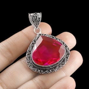 Pink Tourmaline Pendant,Gemstone Pendant,Handmade Pendant,Necklace,925 Sterling Silver Pendant,Gift For Her,Women Jewelry,Birthday Gift