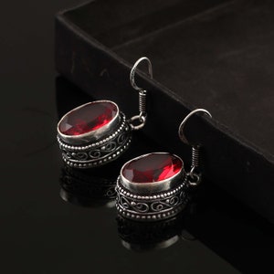 Garnet Earring,Handmade Earring,Red Garnet,Garnet Jewelry,925 Sterling Silver Earring,Gift For Her,Women Jewelry,Birthday Gift