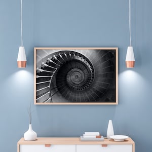 Fotografía de la escalera del faro de Baleines en la Ile de Ré