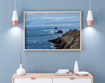 Photograph of the Pointe du Raz and the Vieille lighthouse in Brittany