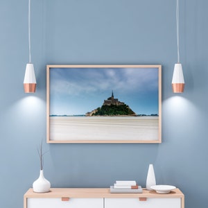 Fotografía del Mont Saint Michel en Normandía, cerca de Bretaña