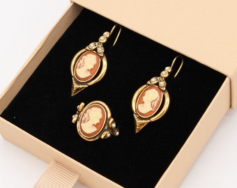 Boucles d’oreilles et bague en or camée en terre cuite | Bijoux vintage faits à la main Art Nouveau Victorien Art Déco Cameo Bijoux Set Matching Gift