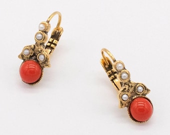 Pendientes de oro rojo coral / Joyería vintage hecha a mano Ortica / Hecho en Italia / Renacimiento Art Déco victoriano mediterráneo con hojas