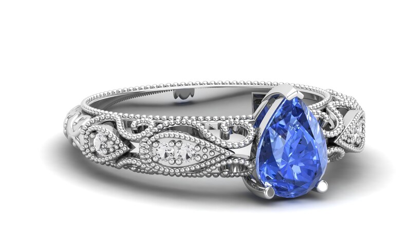 Tanzanite Rings American Swiss 2024 favors