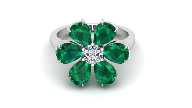 Flower ring. Moissanite Ring 4.20 CT Vintage Art Deco Ring Green Stone Ring Emerald Wedding Engagement Bridal Ring Solitaire Ring