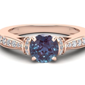 2.15 ct. Alexandrite Anniversary Bridal Ring, Vintage Art Deco Ring, Solitaire Ring, Round Shape Ring, Color Change Stone Ring, Gift For Mom