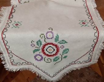Antique Hand embroidery With fringes,Thin Cotton - Linen Floral Scandinavian table runner , Antique linens , Antique Embroidery table (9)
