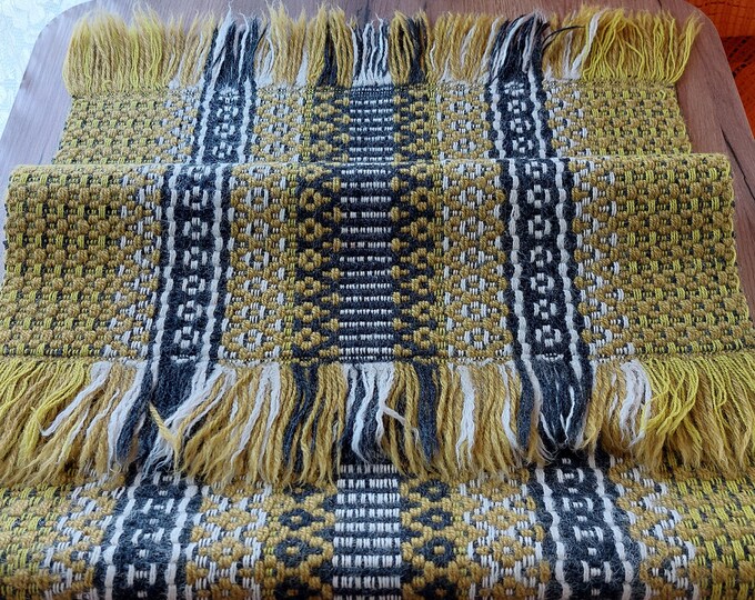 Vintage Woven Very Thick Wool Short Table Runner - Table Topper, Table ...