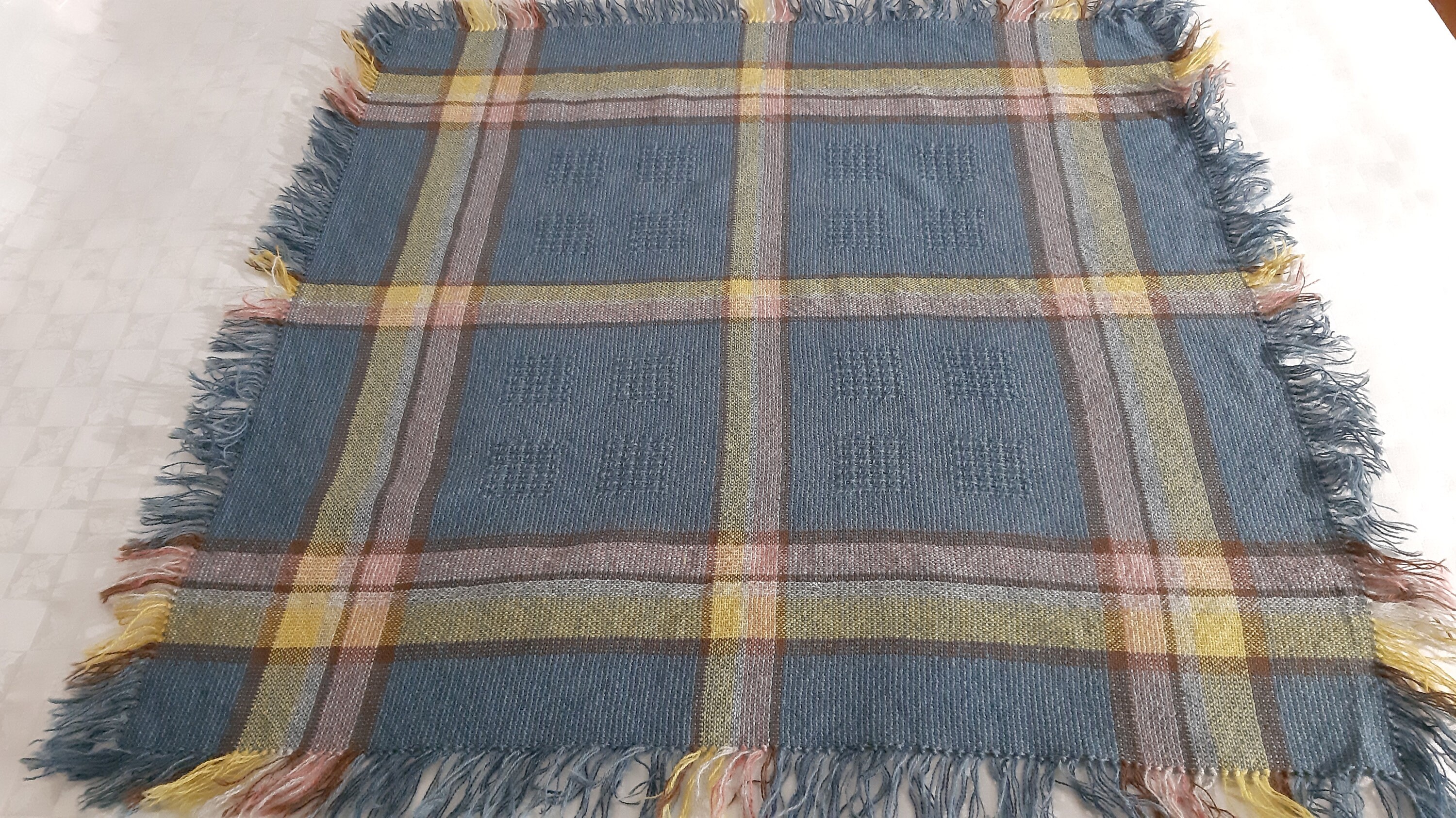 Vintage Woven Wool Tablecloth With Fringes Kitchen Etsy UK