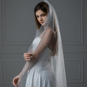 Voile de perles de mariée, voile de perles de mariage, voile de perles pour la mariée, voile avec perles, voile de perles cathédrale, voile de mariée du bout des doigts, voile de perles royales image 8