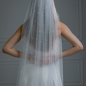 Bridal pearl veil, pearl wedding veil, pearl veil for bride, veil with pearls, cathedral pearl veil,fingertip wedding veil,royal pearls veil image 7