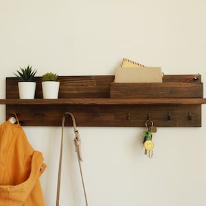 Coat and key online rack with shelf