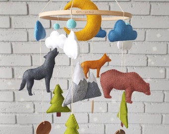 Wolf, fox and bear mobile, Forest animals mobile, Woodland nursery decor, Felt mobile