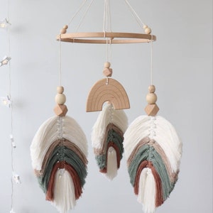 Macramé-babymobiel, boho-decor kinderkamer, regenboog mobiel voor wieg