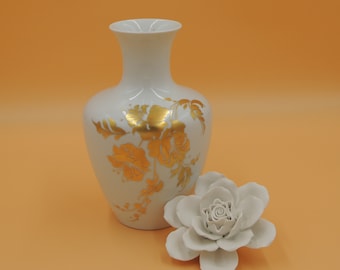 Kaiser Porzellan Vase Vintage 22 cm | Weiße Vase Golddekor | Florale Gold Blumen | Kaiser Germany Porzellanvase